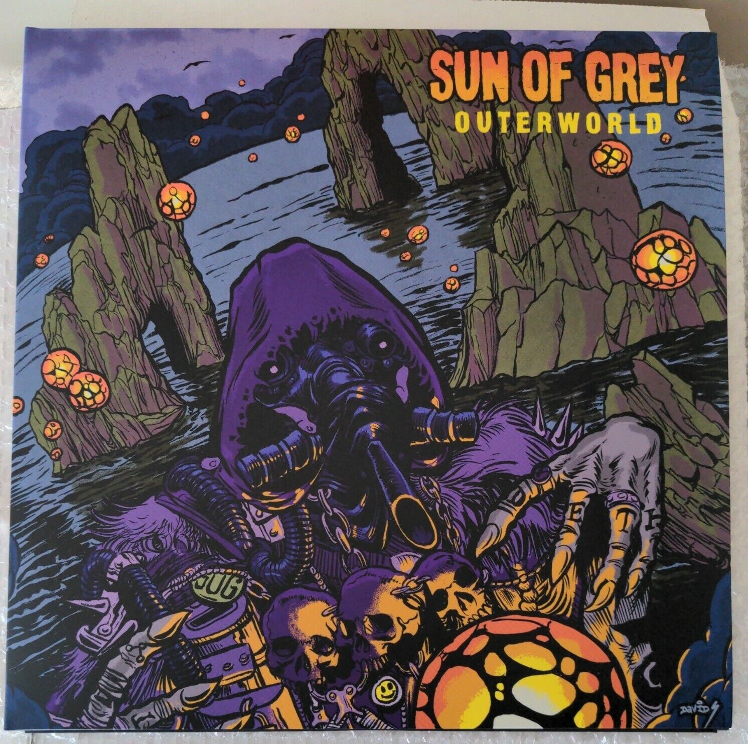 Sun Of Grey Outerworld